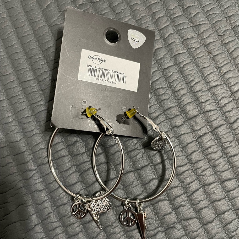 Hard Rock Earrings